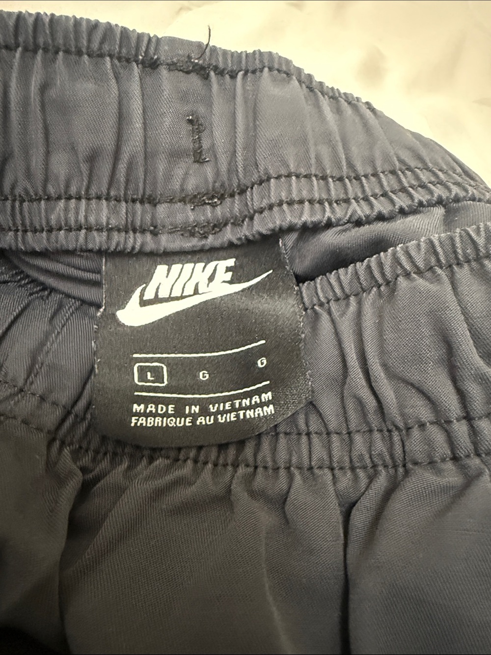 Cargo pants - Picture 2 of 3
